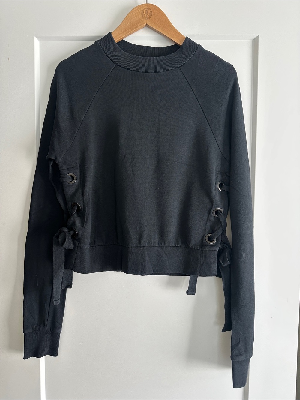 All Saints Leti Cropped Crewneck Sweatshirt Size small